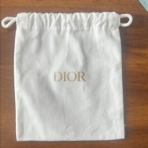 DIOR mini dust bag for beauty products or jewelry!